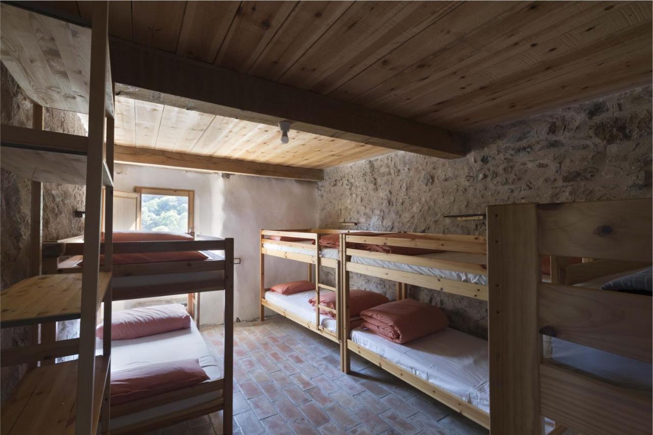 Mas Rural El Negre Hostel Ogassa Bagian luar foto